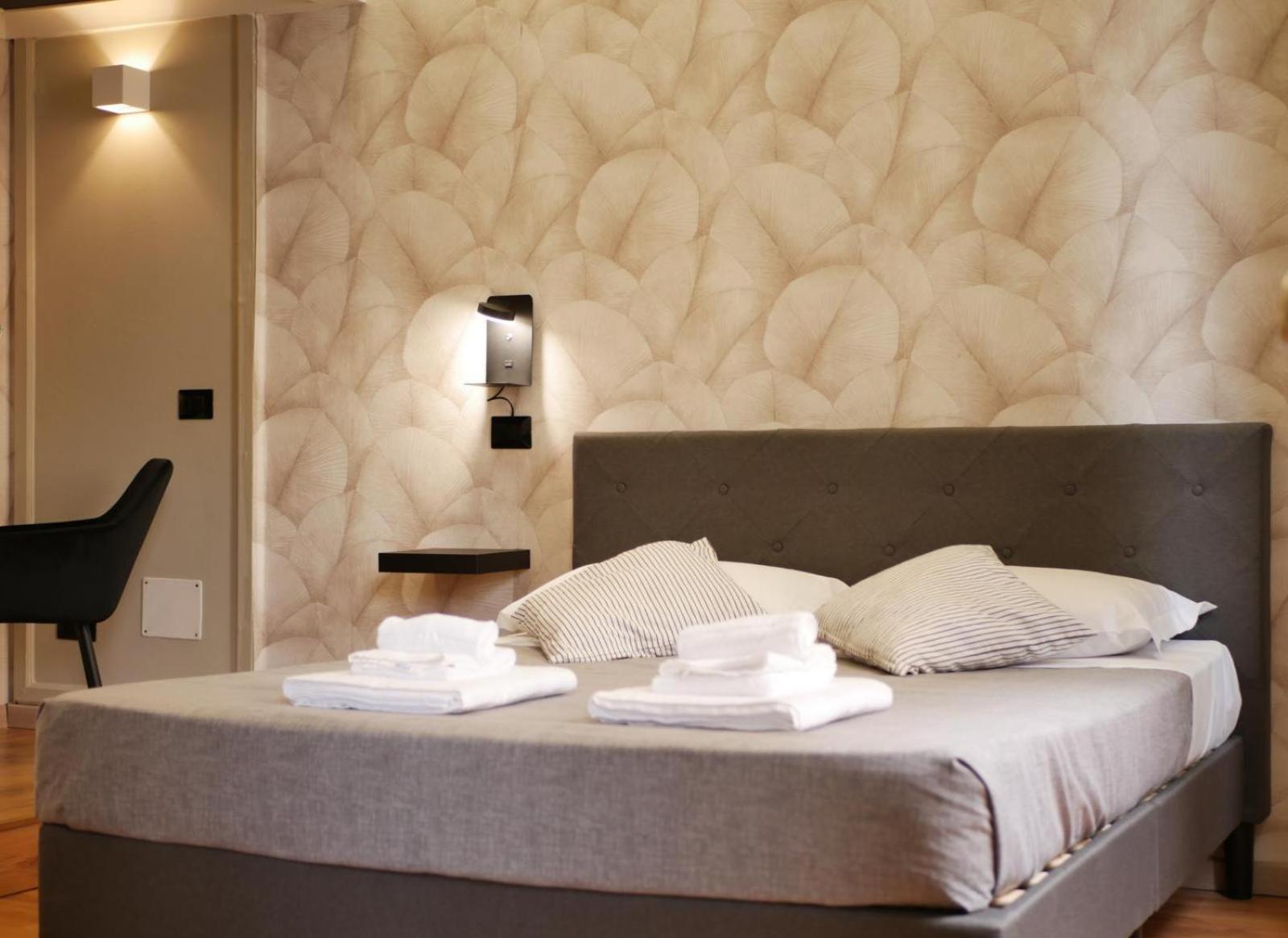 Rooms Piramide Roma Ngoại thất bức ảnh