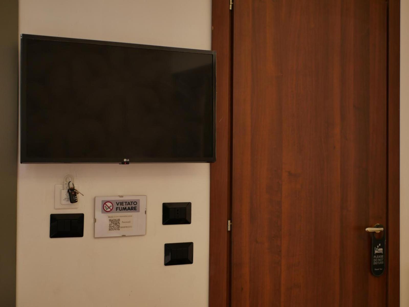 Rooms Piramide Roma Ngoại thất bức ảnh