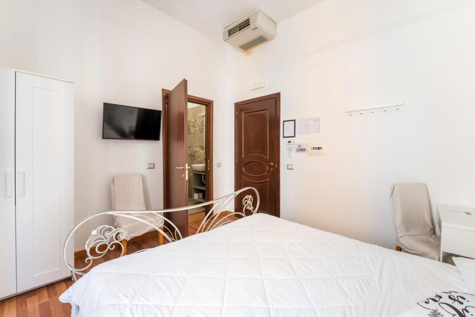 Rooms Piramide Roma Ngoại thất bức ảnh